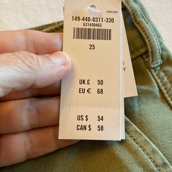 Abercrombie green khaki High rise shorts nwt 25 / 0 - Picture 2 of 11